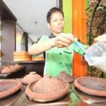 Wow Nikmatnya Serabi Banting !!