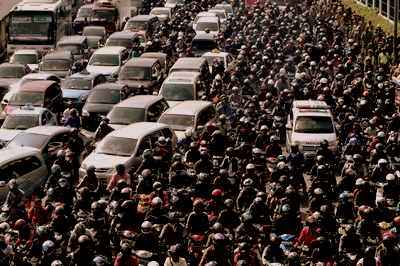 4 Hal Menakutkan Saat Terjebak Macet